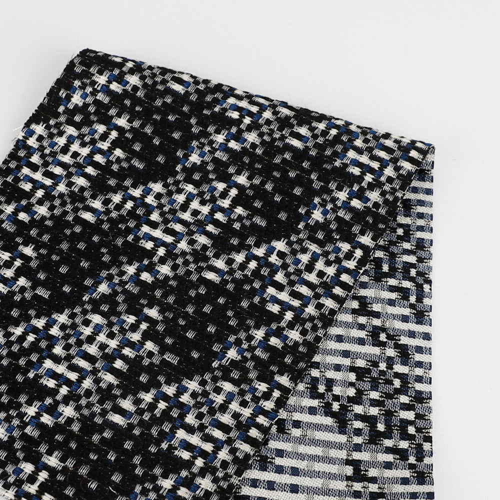 Pixelated Houndstooth Jacquard